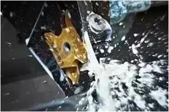 防止切削液發臭，還鋁合金壓鑄車間一個良好的環境